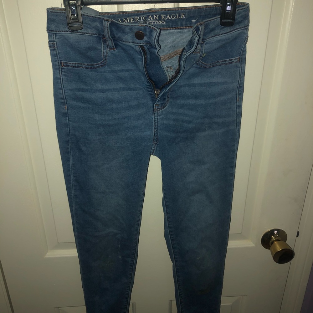 AE Light Wash Super Stretch Skinny Jeans